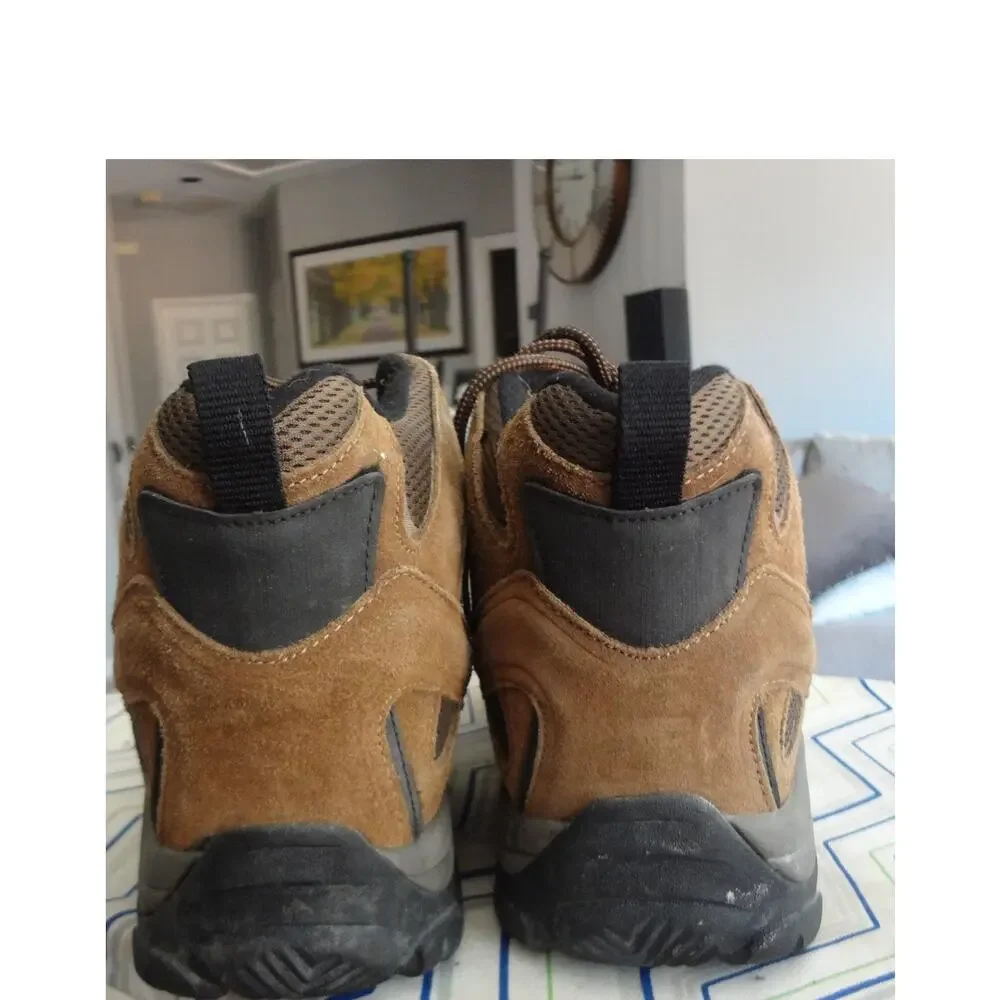 Maelstrom Mid Hiking Boots Lug Trail Brown Suede Leather Mens 14 WATERPROOF